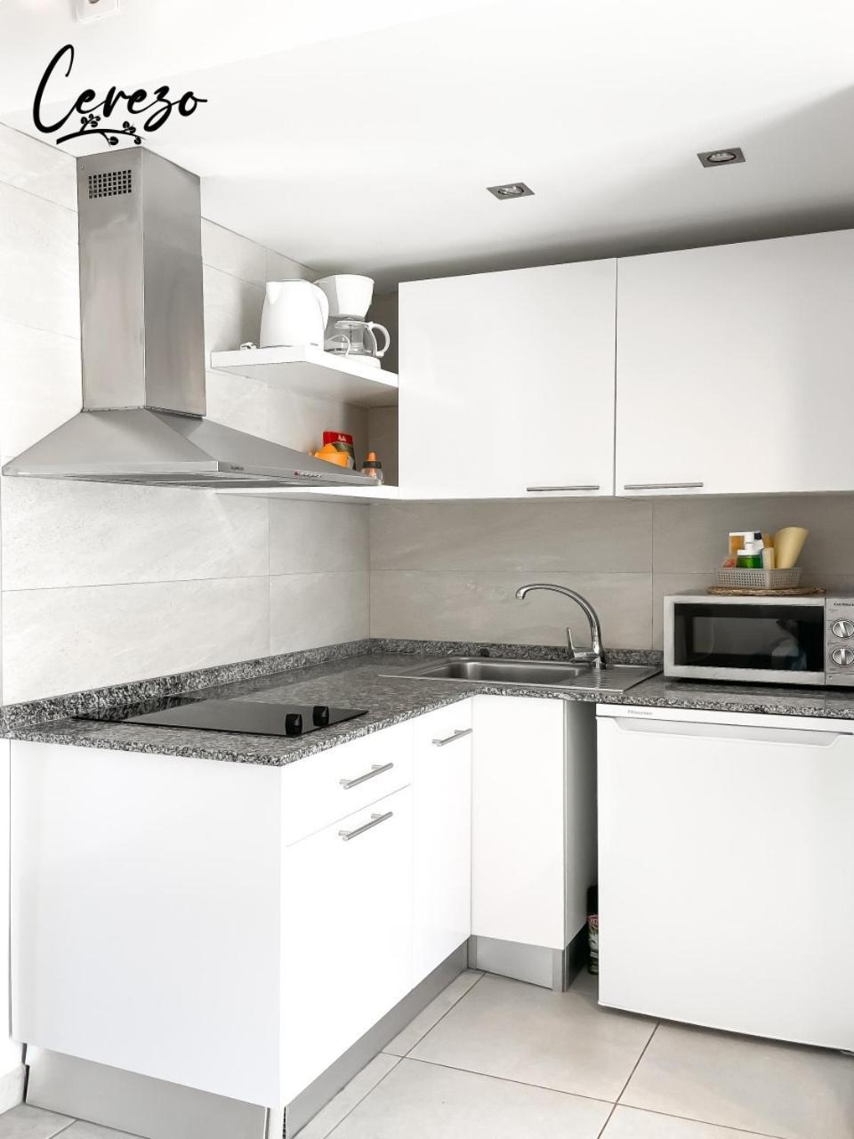B-Rent Corralejo Sun Cerezo Pool Διαμέρισμα Εξωτερικό φωτογραφία